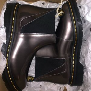 NIB Dr. Martens super rare!